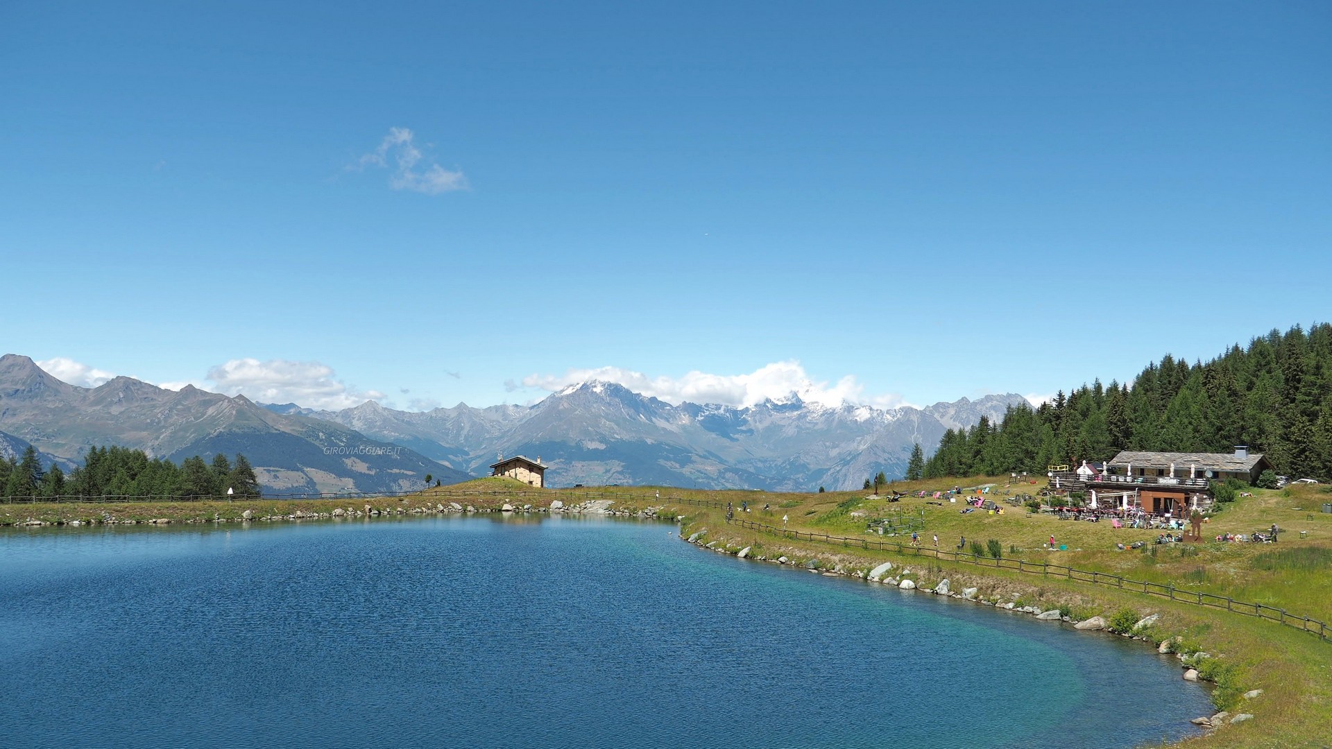 Il lago e la baita societé