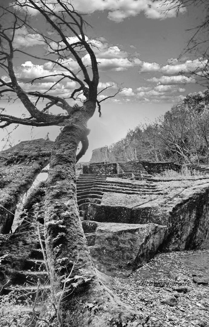 La piramide etrusca di Bomarzo